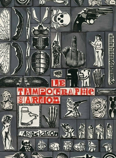 Le tampographe Sardon
Vincent Sardon
ll n&#8217;y a qu&#8217;un seul Tampographe. C&#8217;est une des particularités de cette profession. C&#8217;est comme pour le Pape, ou le Père Noël, ou le Monstre du Loch Ness. Il n&#8217;y a qu&#8217;un seul poste à pourvoir. Vincent Sardon est tampographe. Il crée des tampons et il rouspète. C&#8217;est ce qu&#8217;il fait de mieux. Ses tampons sont des jeux graphiques qui renouvellent de fond en comble le genre moribond et ringard de la gravure, ses poussées de haine sont le prétexte à des textes autobiographiques hilarants qui traitent de la vie d&#8217;artiste en milieu hostile.  L&#8217;Association a la fierté d&#8217;annoncer qu&#8217;elle publiera en janvier le journal de création du Tampographe Sardon, qui raconte quatre années de production artistique, de mauvaises vibrations et de vie d&#8217;atelier avec&#160;: tous ses tampons créés depuis 2007, ses billets d’humeur, et son blog.                     